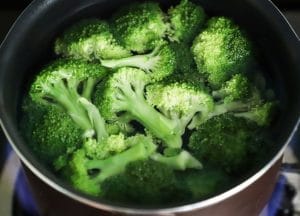cegah kanker dengan makan brokoli